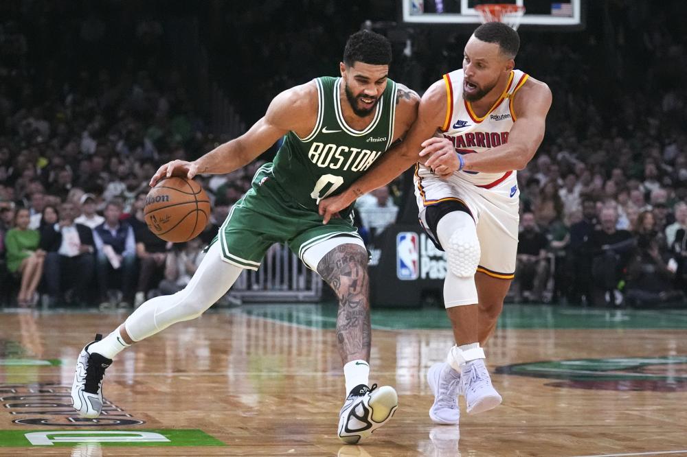 还通过长传 还通过长传