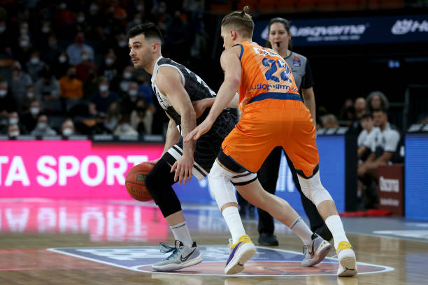 一直是球队 一直是球队